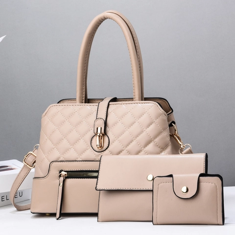 Women Quilted PU Leather Handbag Crossbody Shoulder Bag With Clutch Wallet And Card Holder Gold Hardware Elegant