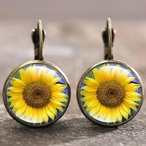 Sonnenblume Vintage Klappbügel Ohrringe Legierung Glas Cabochon Floral Hänger Schmuck Für Frauen Klassischer Stil