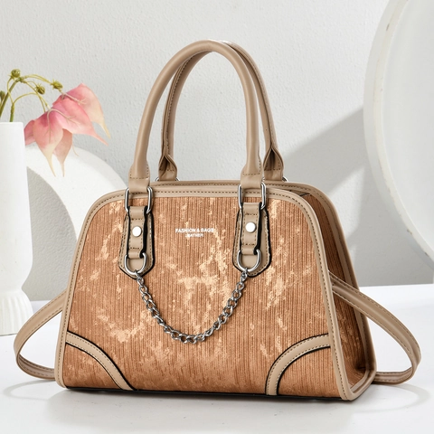 Women Retro PU Leather Handbag Large Capacity Crossbody Shoulder Bag With Metal Chain Vertical Texture Elegant Daily