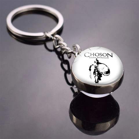 Vintage Roman Empire Ancient Warrior Glass Ball Keychain Zinc Alloy Time Gem Key Ring Pendant Double Sided Historical Gift