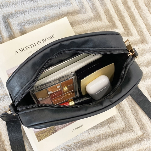 Women Quilted Crossbody Bag PU Leather Small Square Camera Bag With Wide Letter Print Webbing Strap Fashion Casual