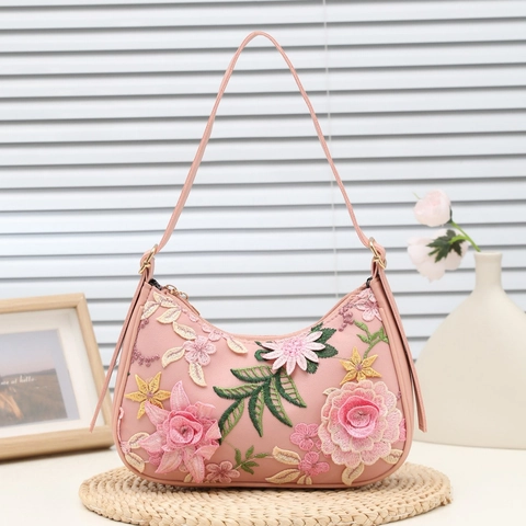 Women Fashion Embroidered Flower Shoulder Bag Pink Synthetic Leather Underarm Hobo Bag With 3D Floral Embroidery Daily Purse