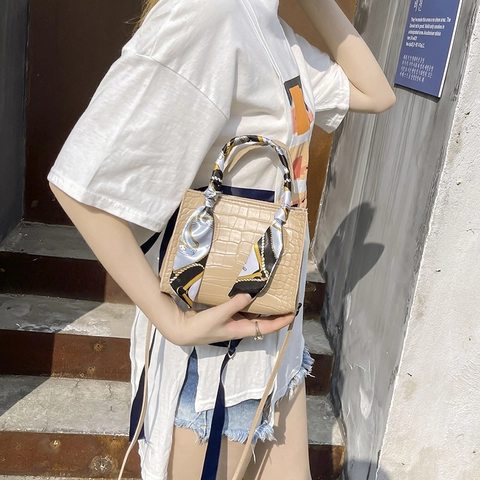 Borsa A Mano Mini In Pelle PU Con Motivo Coccodrillo Da Donna Con Manico Avvolto Da Sciarpa E Tracolla Rimovibile