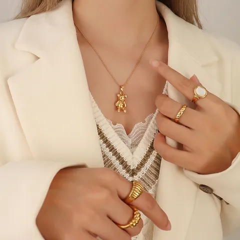 Lindo Collar Con Colgante De Oso 3D Chapado En Oro De 18K Acero De Titanio Estilo Coreano Cadena De Bolas