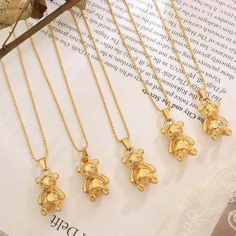 Lindo Collar Con Colgante De Oso 3D Chapado En Oro De 18K Acero De Titanio Estilo Coreano Cadena De Bolas