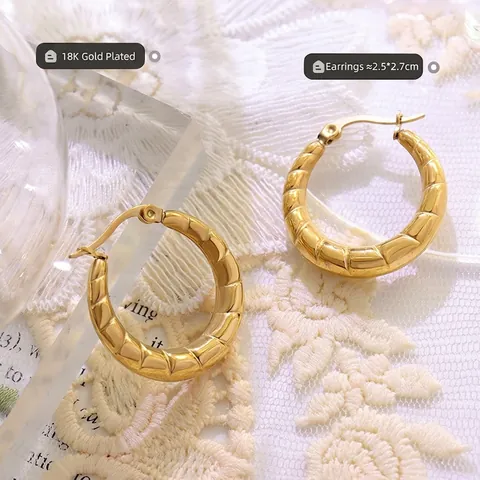 Ribbed Hoop Earrings 18K Gold Plated Titanium Steel Geometric U Shape French Croissant Style Jewelry For Women