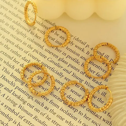 Pendientes De Aro Texturizados Acero De Titanio Chapado En Oro De 18 Quilates Estilo Ins Francés Joyería Geométrica Mujer