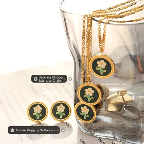 Collana E Orecchini In Smalto Margherita Acciaio Inossidabile Placcato Oro 18K Ciondolo Floreale Retrò Donne