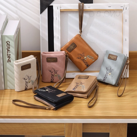 Petit Portefeuille Femme Cuir PU Motif Girafe Poche Monnaie Zippée Porte Cartes Pliable Dragonne Dessin Animé Mignon