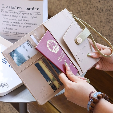 Porta Passaporto in Pelle PU Floreale da Donna Portafoglio da Viaggio Organizzatore Multi-Slot Custodia per Documenti Con Cinturino