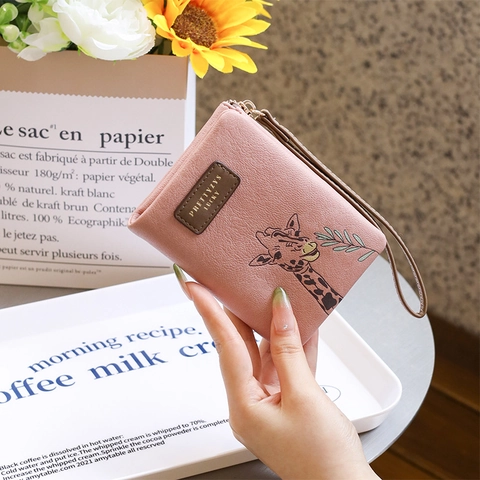 Petit Portefeuille Femme Cuir PU Motif Girafe Poche Monnaie Zippée Porte Cartes Pliable Dragonne Dessin Animé Mignon