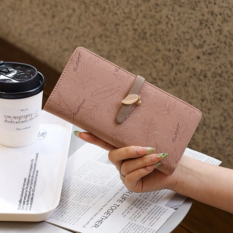 Women Long Wallet PU Leather Leaf Print Elegant Clutch With Metal Leaf Pendant Multi Card Slots Zipper Snap Closure