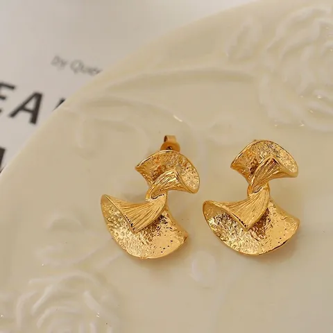 French Vintage Stainless Steel Fan Earrings With Twisted Hammered Texture Irregular Geometric Stud Jewelry For Women