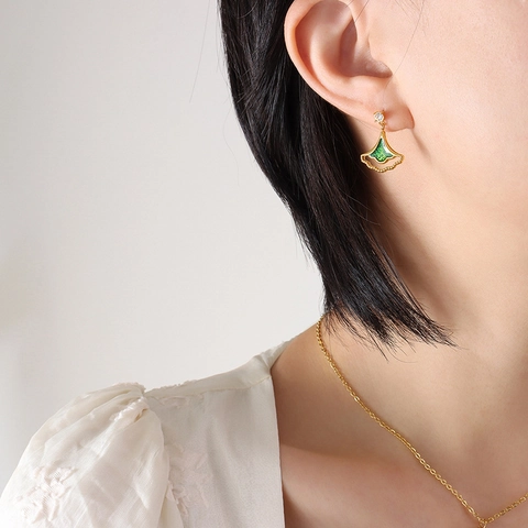 Gioielli Foglia Di Ginkgo Forma A Ventaglio Acciaio Al Titanio Collana E Orecchini Con Smalto Glitter Verde Zircone Elegante