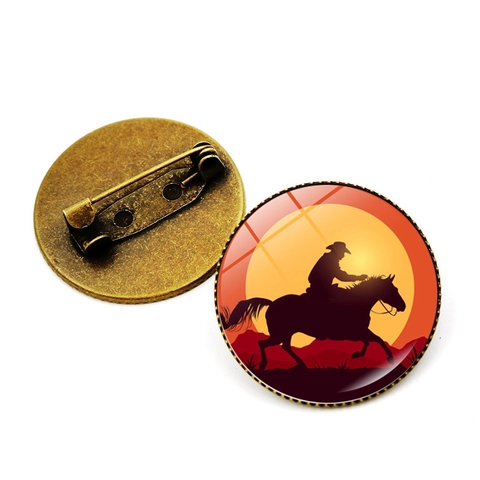 Vintage Western Cowboy Silhouette Brooch Sunset Horse Riding Pin Alloy Glass Round Badge For Clothing Men Women Jewelry