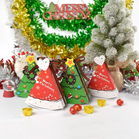 Christmas Tree Shaped Candy Gift Box Triangle Pyramid Cardstock Holiday Party Favors Red Green Ribbons