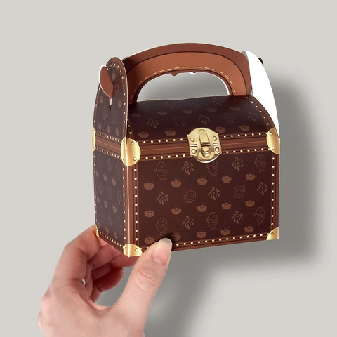 Vintage Treasure Chest Handheld Gift Box Folding Paper Candy Box With Handle Classic Square Packaging Box For Party Wedding
