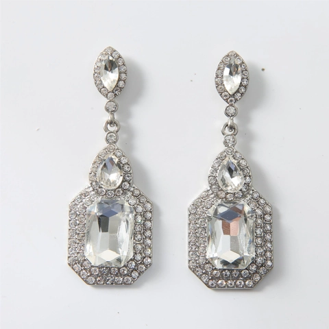 Vintage Long Dangle Earrings Zinc Alloy Rhinestone Artificial Gemstone Exaggerated Banquet Party Accessory Women