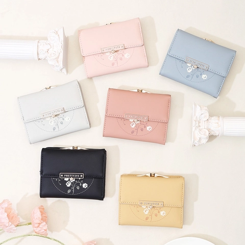 Damen Kurze PU Leder Brieftasche Blumenmuster Dreifach Gefaltet Kussverschluss Münzfach Student Mode Schnappverschluss Beutel