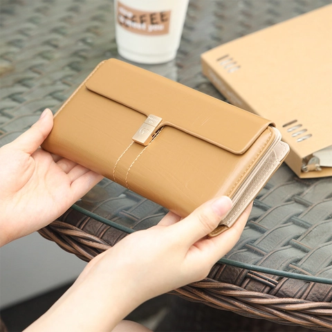 Portafoglio Lungo da Donna in Pelle PU Con Fibbia a Cuore Porta Carte Grande Capacità Pochette Minimalista Tinta Unita Fashion Viaggio Accessorio