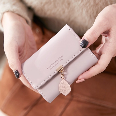 Women Small PU Leather Tri-fold Wallet With Metal Leaf Pendant Card Holder Multi-Slot Coin Purse Simple Fresh Style Handbag