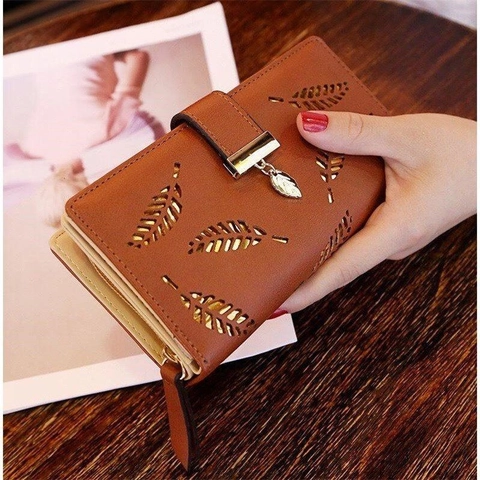 Portefeuille Long en Cuir PU pour Femmes Design de Feuilles Ajourées Emplacements pour Cartes Multiples Pochette à Fermeture Éclair