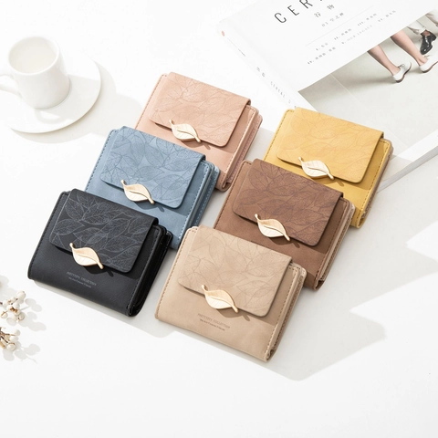 Women's Small Fresh PU Leather Short Wallet With Leaf Metal Buckle Leaf Pattern Folding Coin Purse Card Holder For Students
