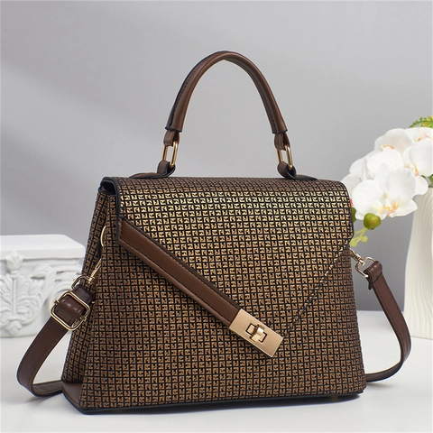 Crossbody Bag PU Leather Embossed Geometric Pattern Large Capacity Trendy Square Handbag For Women With Metal Lock Flap