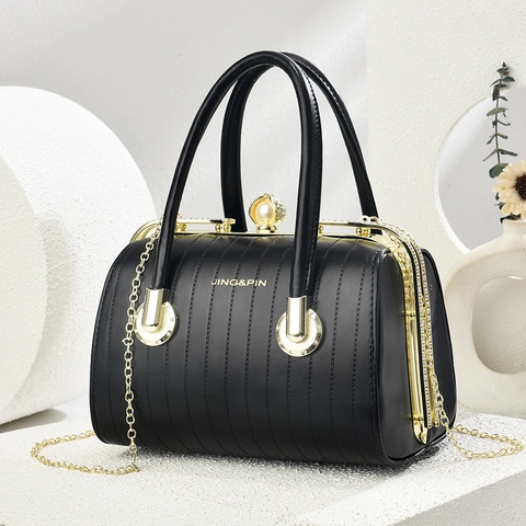 Elegant Women Handbag PU Leather Vertical Quilted Artificial Pearl Clasp Gold Chain Strap Retro Evening Banquet Shoulder Bag