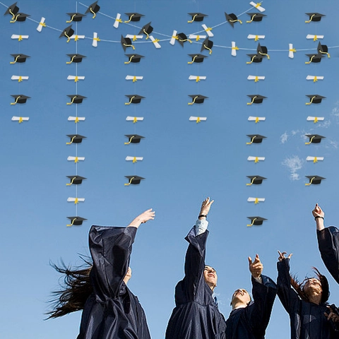 Graduation Party Hanging Banner Paper Black Mortarboard Hat White Diploma Scroll Garland For Graduation Ceremony Decor