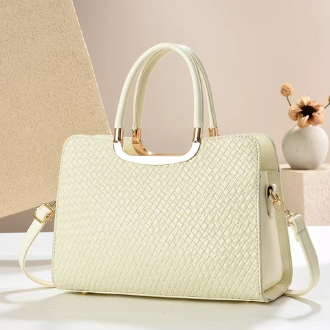 Damen Handtasche Gewebtes PU-Leder Große Kapazität Schulter Umhängetasche Goldener Metallgriff Elegant Pendeln Macaron
