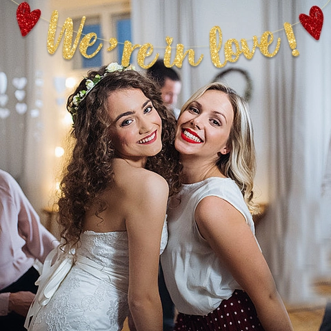 Glitter We're In Love Banner Romantic Heart Wedding Party Decoration Hanging Garland For Valentine Day Engagement Props