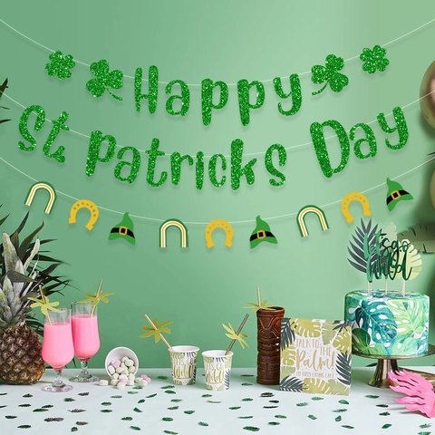 St Patrick's Day Banner Green Glitter Paper Shamrock Rainbow Horseshoe Hanging Garland Party Decorations