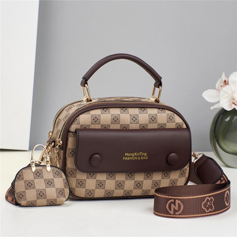 Bolso de Hombro Estampado para Mujer Vintage Con Mini Bolsa Correa Ancha Cuero PU Cuadrado Pequeño Letra Tablero Bandolera