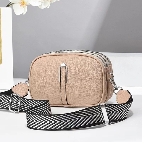 Women Crossbody Bag Triple Zip PU Leather Litchi Texture Wide Woven Strap Small Shoulder Bag Trendy Casual