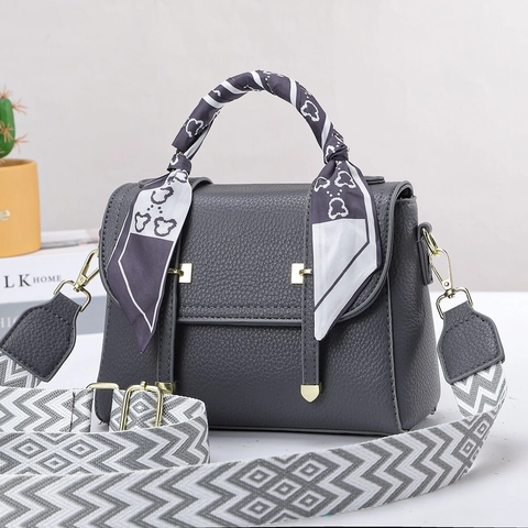 Bolso De Mano Para Mujer Cuir PU Patrón Lichi Bolso Cuadrado Pequeño Con Pañuelo De Satén Correa Ancha Bandolera