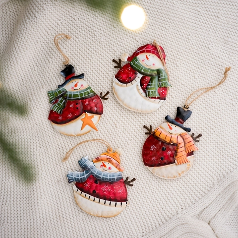 Natale Pupazzo di Neve Dipinto in Ferro Ornamenti Sospesi Pendente Rustico in Metallo Con Corda di Canapa per Albero di Natale Decorazione Casa Festiva