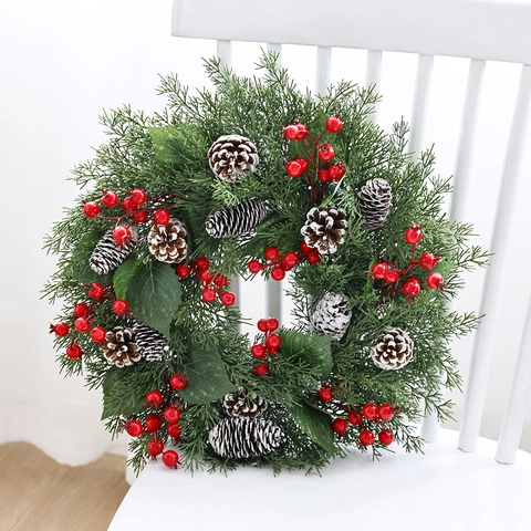 Ghirlanda Di Natale Aghi Di Pino Artificiali Bacche Rosse Pigne Effetto Neve Decorazione Murale Per Porta D Ingresso Inverno