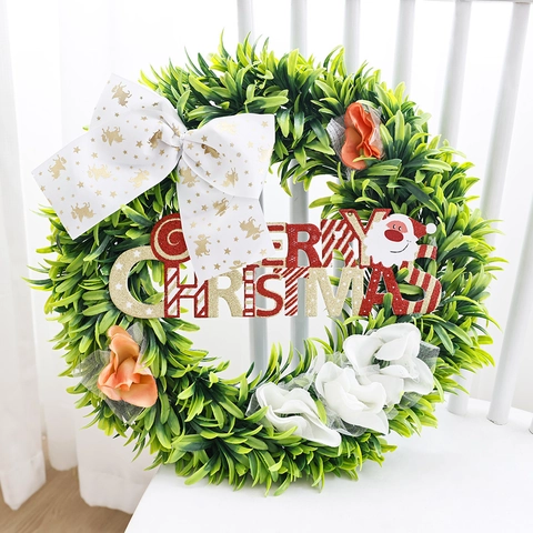 Ghirlanda Natalizia in Verde Artificiale Con Fiocco Con Renna Bianca Scritta Merry Christmas Fiori di Raso Per Decorazione Porta Parete
