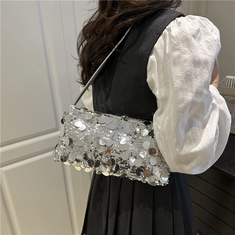 Women Sparkly Sequin PU Shoulder Bag Large Round Sequins Underarm Purse Trendy Y2K Evening Party Crossbody Bag