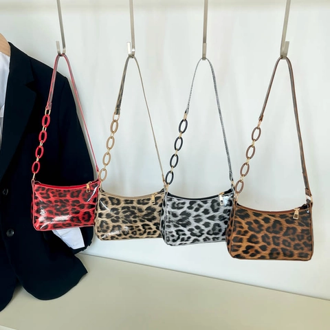Borsa Baguette In Pelle PU Lucida Con Stampa Leopardata E Catena Alla Moda Per Donna
