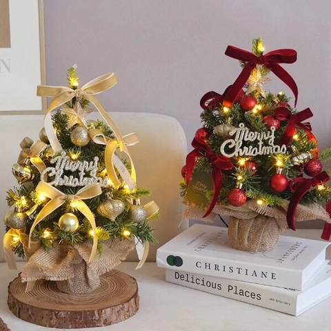 Mini Tabletop Christmas Tree With LED Lights Wooden Base Burlap Wrap Velvet Bows Pinecones Festive Home Desk Ornaments Decor