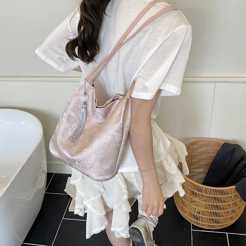 Sac Seau en Tissu Jacquard Nouveau Style Chinois Pour Femmes Vintage Floral Gland Sac à Bandoulière Grande Capacité Tote