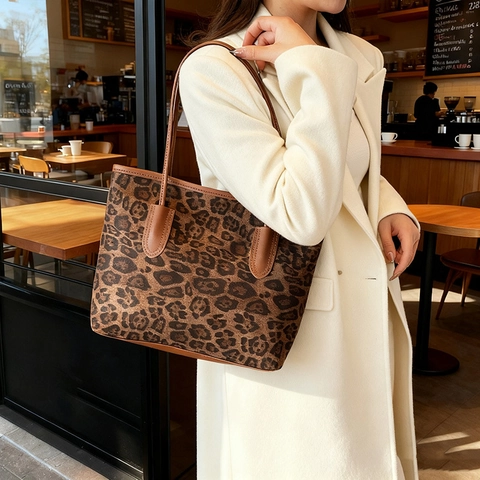 Borsa Tote con Stampa Leopardata a Grande Capacità per Donna in Pelle PU Minimalista Urbana Vintage Borsa a Tracolla Singola per Pendolari e Shopping