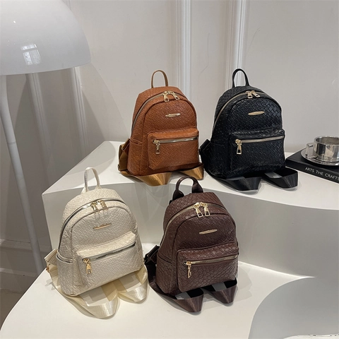Damen Retro Gewebte Textur Mini Rucksack Casual PU Leder Mode Umhängetasche Mit Metallstange Elegant Täglich Street Rucksack