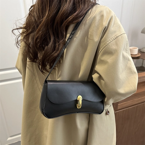 Women PU Leather Crossbody Bag Square Underarm Shoulder Bag With Golden Clasp Korean Style Elegant Minimalist