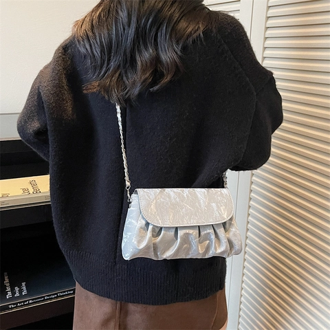 Fashion Pleated Cloud Crossbody Bag For Women PU Leather Chain Shoulder Bag With Metal Ball Designer Flap Underarm Bag