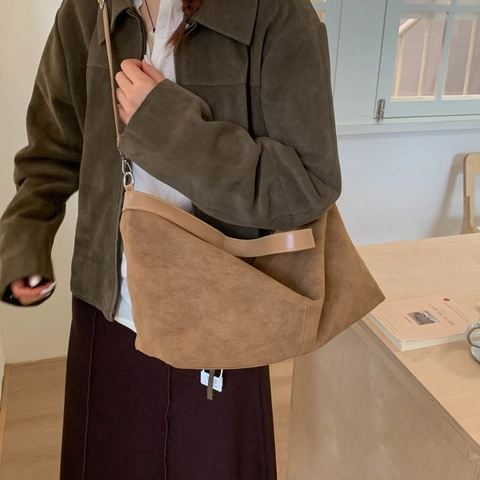 Retro Minimalist PU Suede Tote Bag Women Large Capacity Shoulder Crossbody Bag Fashion Solid Color Stitching Commute Handbag