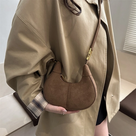 Damen Halbmond Hobo Tasche Wildlederimitat PU Leder Schultertasche Mit Verstellbarem Riemen Gold Hardware Umhängetasche Mode Handtasche