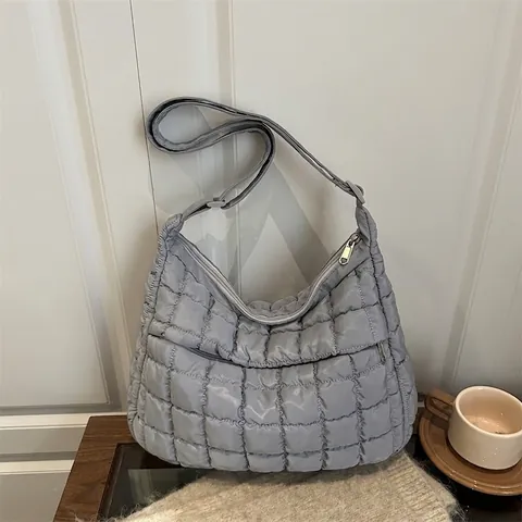 Damen Gesteppte Puffer Tragetasche Große Kapazität Nylon Gepolsterte Umhängetasche Leichte Wolke Hobo Tasche Täglich Casual Pendeltasche